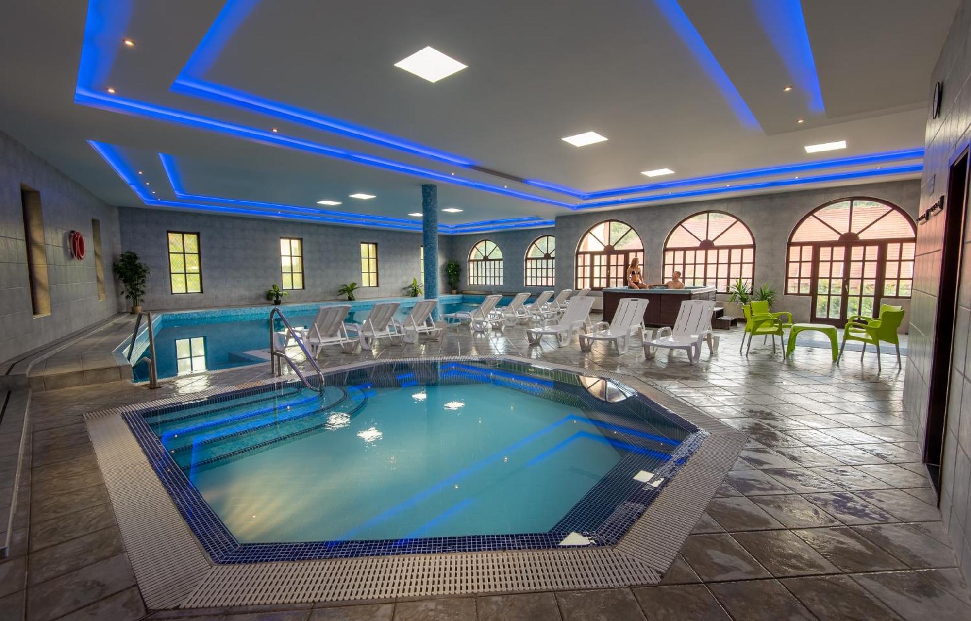 Erzsebet Park Hotel Parád Zewnętrze zdjęcie