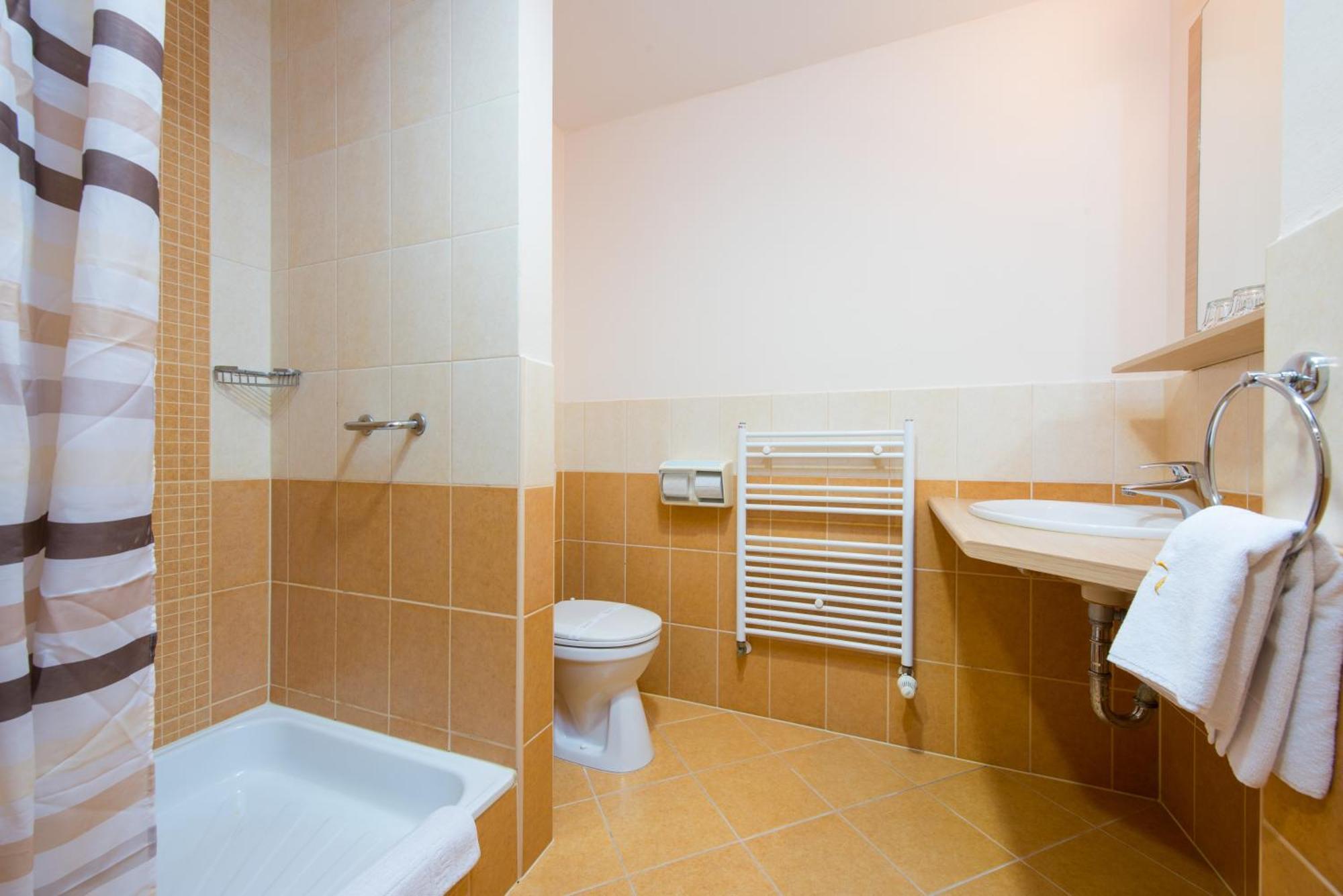 Erzsebet Park Hotel Parád Zewnętrze zdjęcie