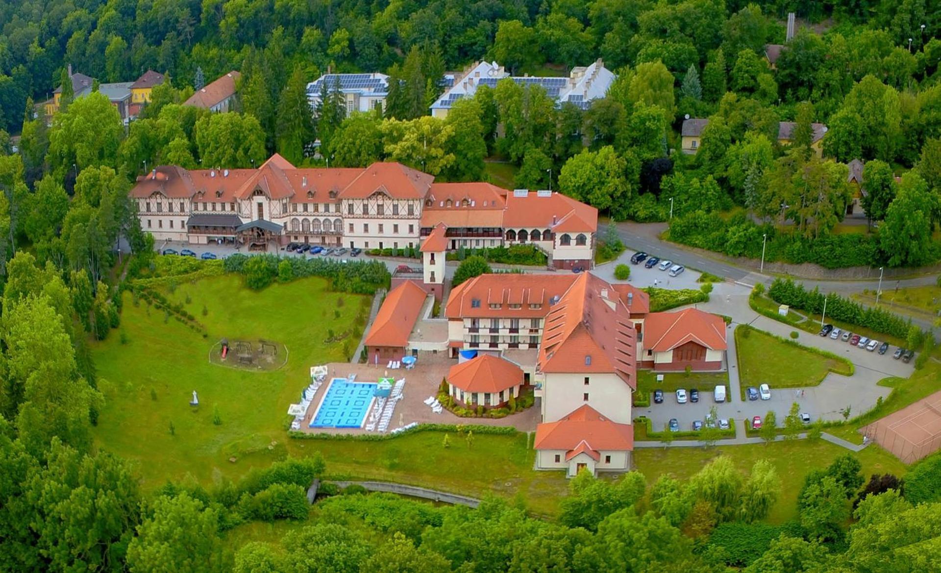 Erzsebet Park Hotel Parád Zewnętrze zdjęcie