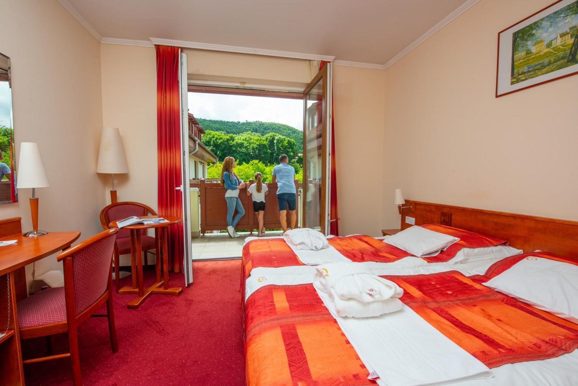 Erzsebet Park Hotel Parád Zewnętrze zdjęcie