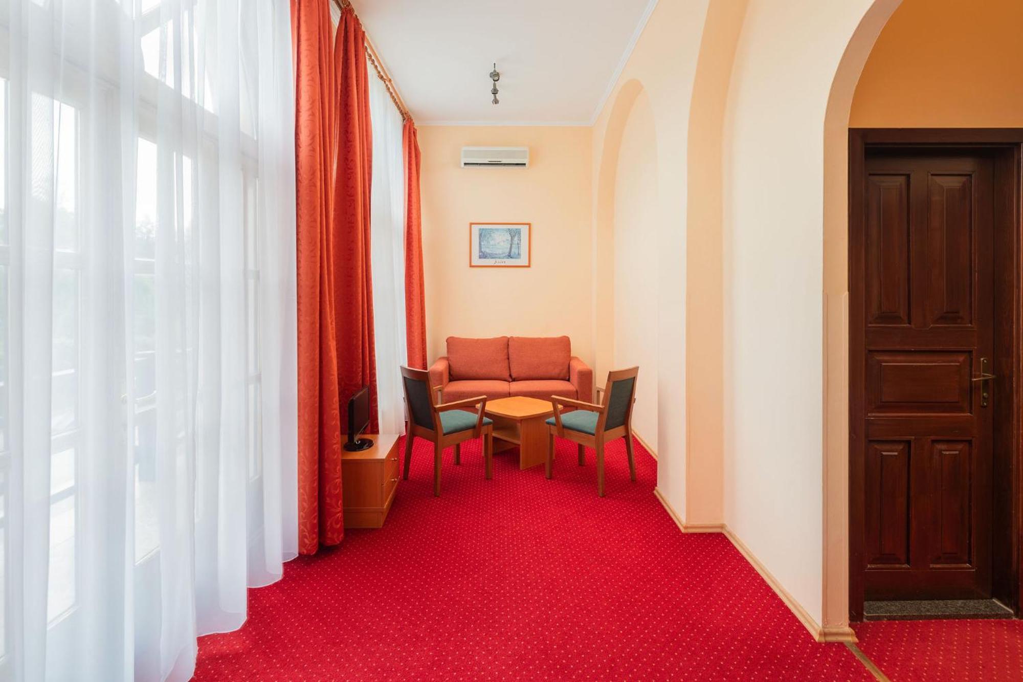 Erzsebet Park Hotel Parád Zewnętrze zdjęcie