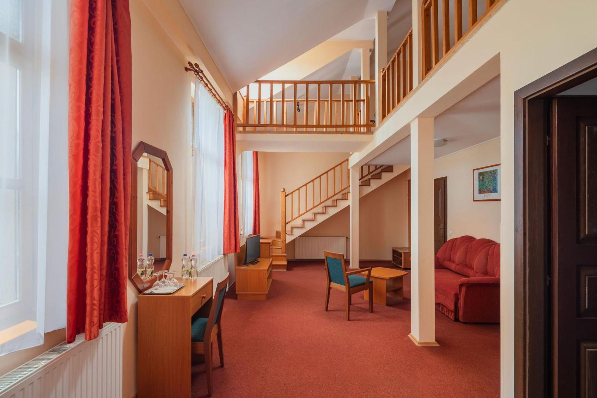 Erzsebet Park Hotel Parád Zewnętrze zdjęcie